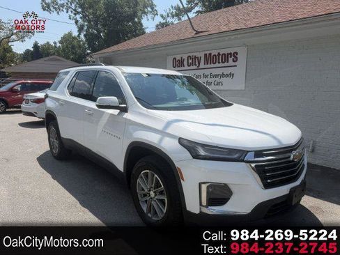Used 2022 Chevrolet Traverse LT w/ LPO, Floor Liner Package AWD/4WD image 1