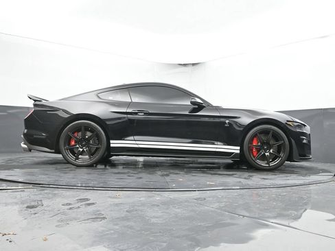 Used 2020 Ford Mustang Shelby GT500 w/ Technology Package RWD image 47