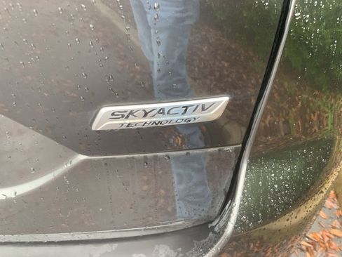 Used 2019 MAZDA CX-5 Touring image 9