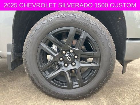 Used 2025 Chevrolet Silverado 1500 Custom w/ Turbomax Blackout Package image 10