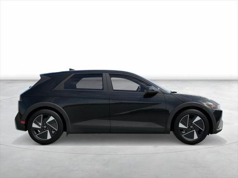 New 2026 Hyundai Ioniq 5 SEL RWD image 7