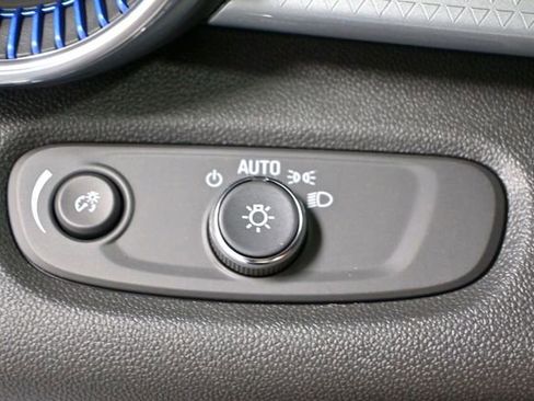 New 2026 Chevrolet Trax LT w/ Driver Confidence Package image 15