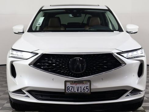 Used 2022 Acura MDX SH-AWD w/ Technology Package image 2