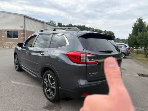 Used 2024 Subaru Ascent Touring AWD/4WD image 11