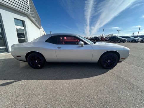 Used 2012 Dodge Challenger SXT Plus image 4
