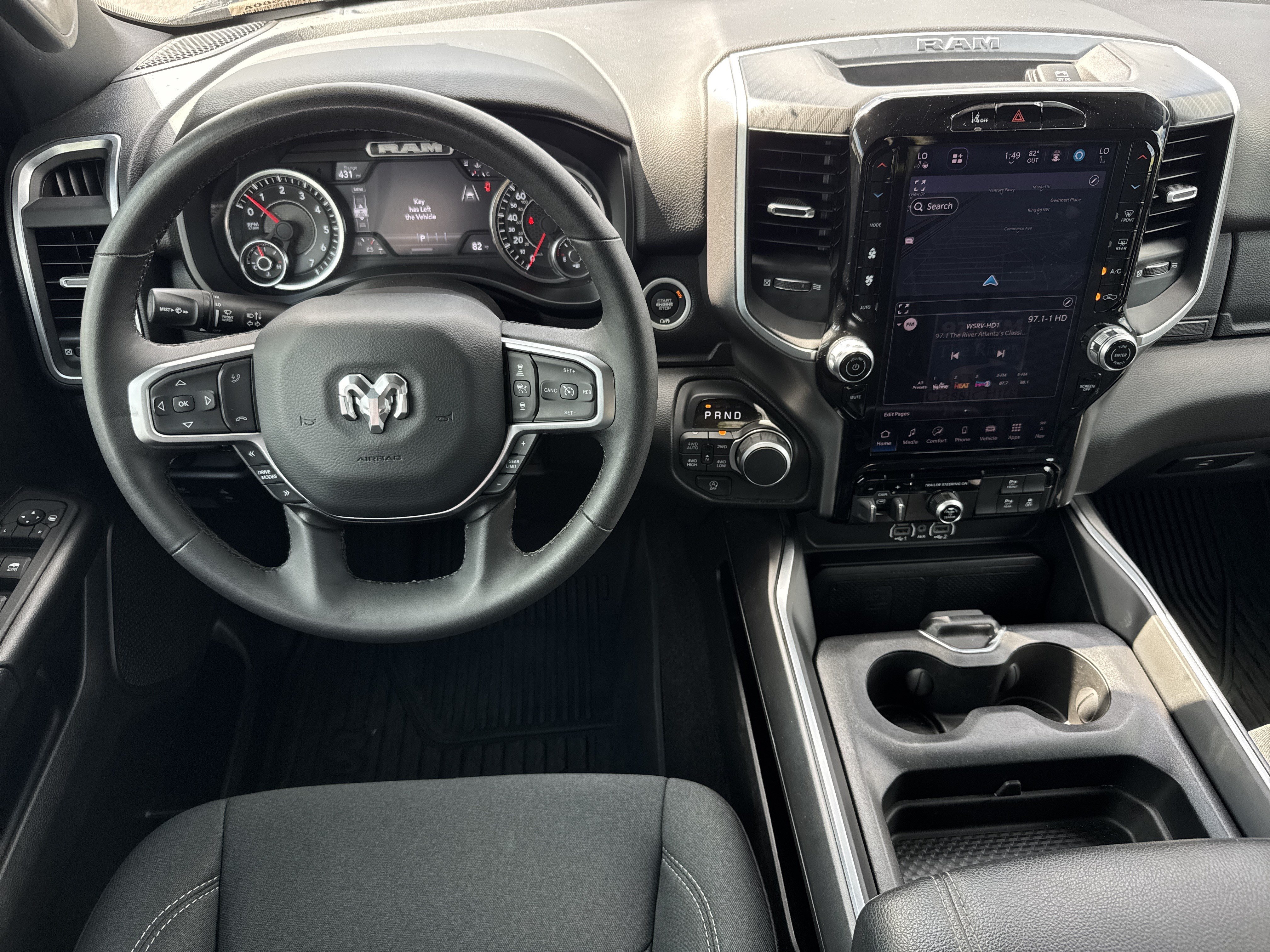 Used 2025 RAM 1500 Big Horn AWD/4WD image 18