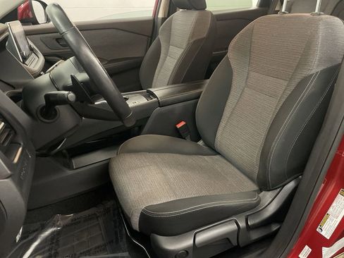 Used 2022 Nissan Rogue S image 12