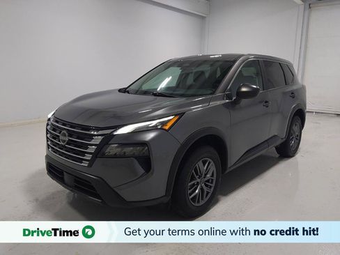 Used 2024 Nissan Rogue S AWD/4WD image 1