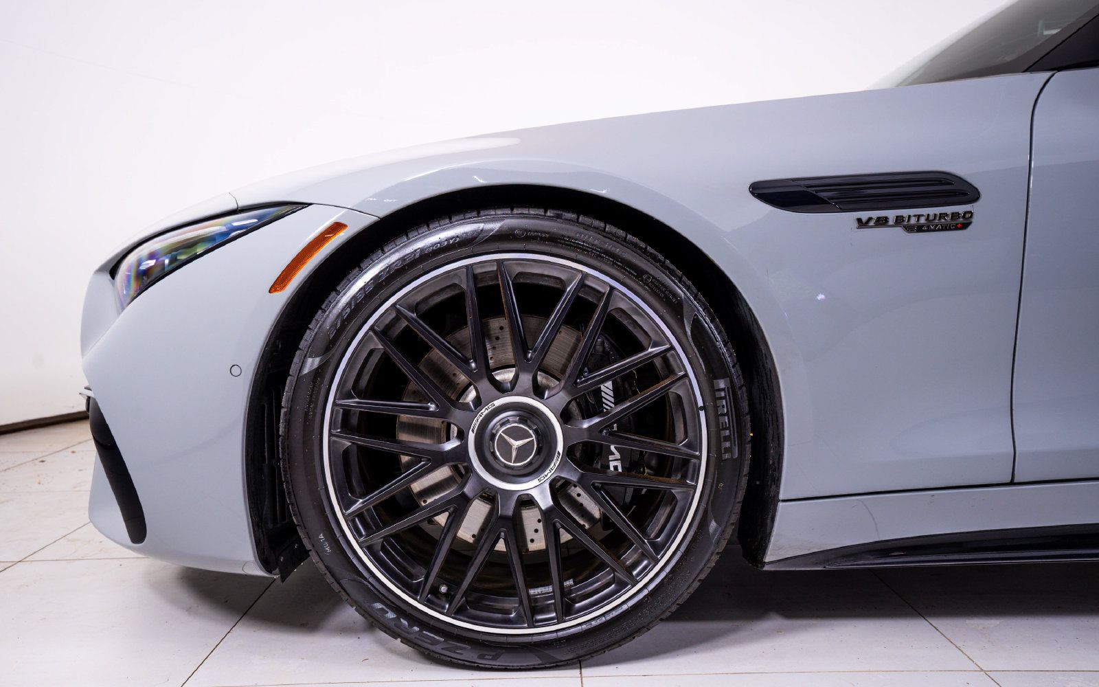 Used 2024 Mercedes-Benz SL 63 AMG 4MATIC image 16