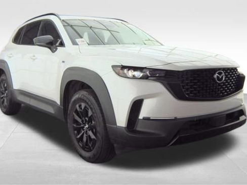 Used 2025 MAZDA CX-50 AWD 2.5 Hybrid w/ Premium Pkg image 3