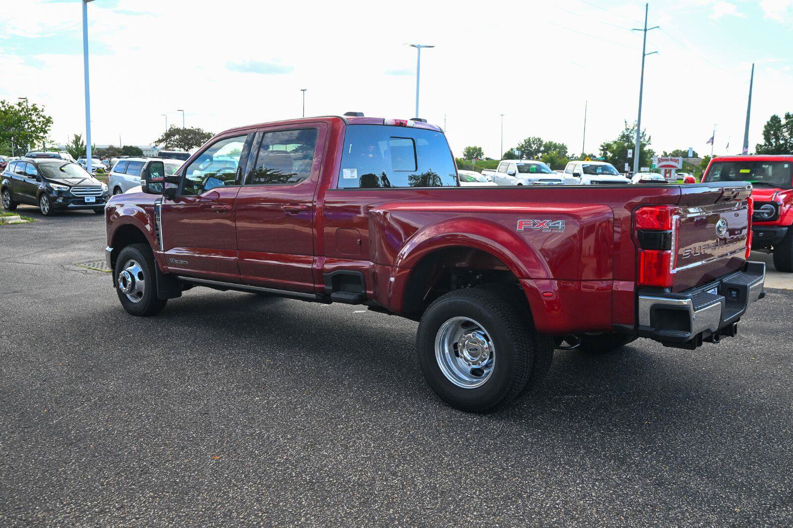 New 2026 Ford F350 Lariat w/ Lariat Ultimate Package AWD/4WD image 7