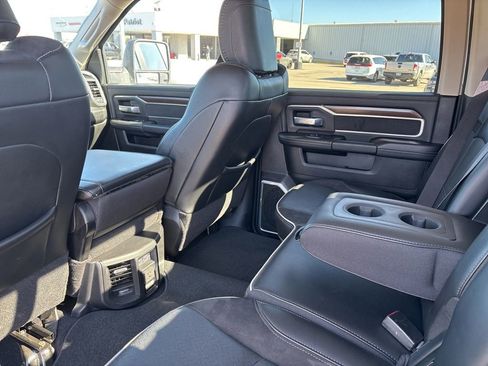 Used 2024 RAM 2500 Laramie image 29