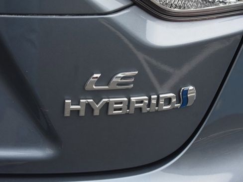 Used 2024 Toyota Corolla LE image 8