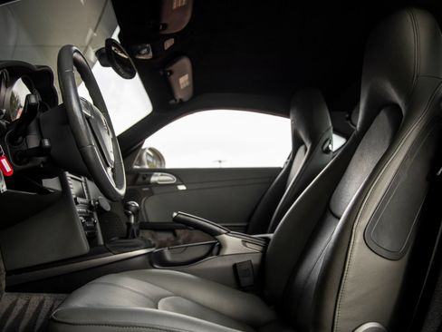 Used 2009 Porsche Cayman RWD image 24