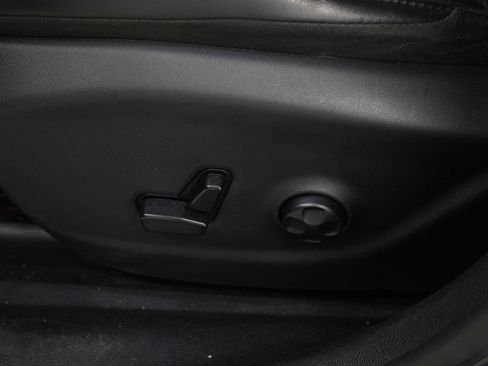 Used 2020 Jeep Cherokee Limited AWD/4WD image 27