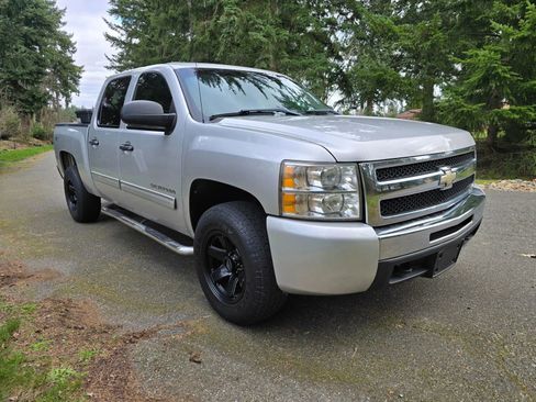 Used 2010 Chevrolet Silverado 1500 LT w/ Power Pack Plus image 8