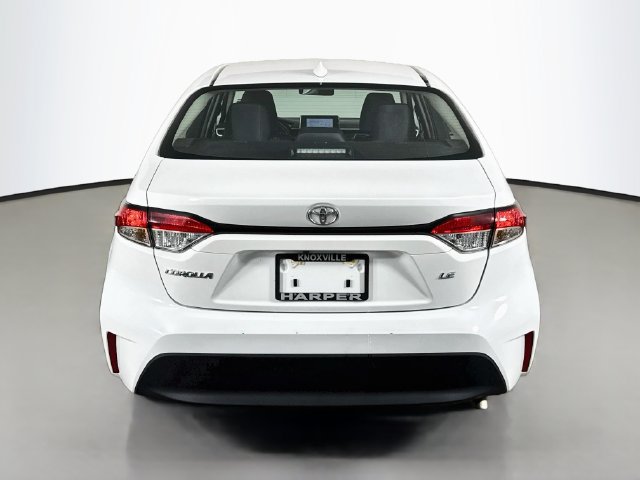 Used 2025 Toyota Corolla LE FWD image 8