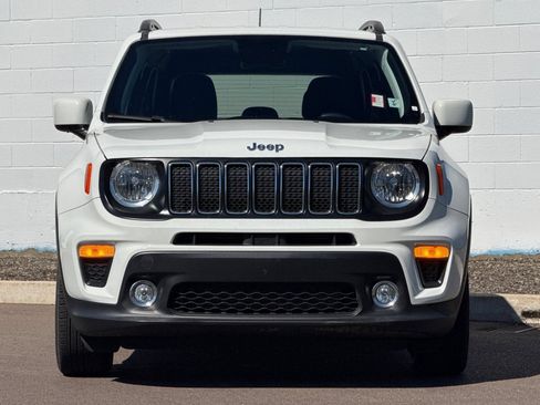 Used 2020 Jeep Renegade Latitude w/ Popular Equipment Group FWD image 9