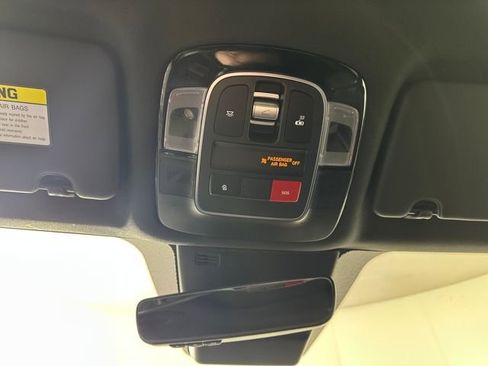 Used 2024 Hyundai Santa Cruz Limited image 24