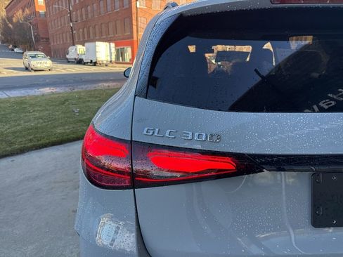 New 2026 Mercedes-Benz GLC 300 4MATIC image 8