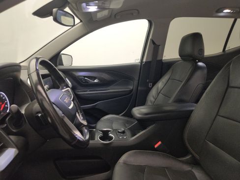 Used 2019 GMC Terrain SLT w/ Preferred Package FWD image 17