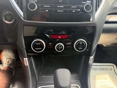 Used 2023 Subaru Forester Premium AWD/4WD image 14