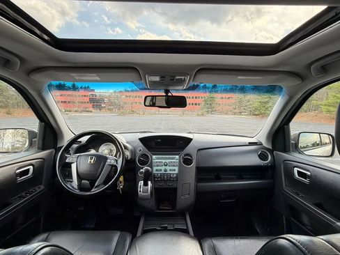 Used 2010 Honda Pilot EX-L image 23