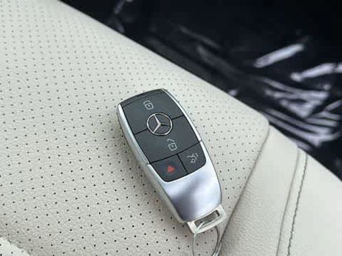 Certified 2026 Mercedes-Benz GLE 350 4MATIC image 20