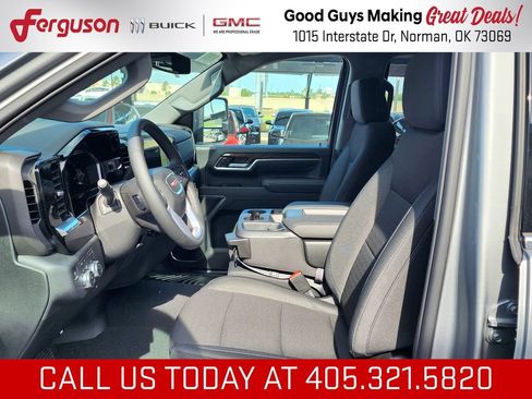 New 2026 GMC Sierra 2500 SLE w/ SLE Value Package; AWD/4WD image 17