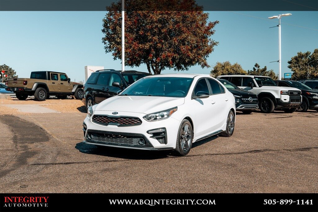 Used 2021 Kia Forte GT-Line FWD image 3