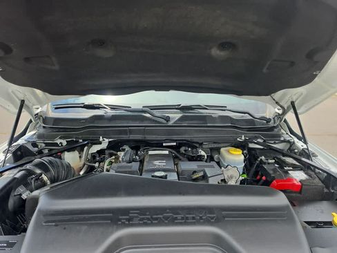 Used 2022 RAM 2500 Laramie AWD/4WD image 26