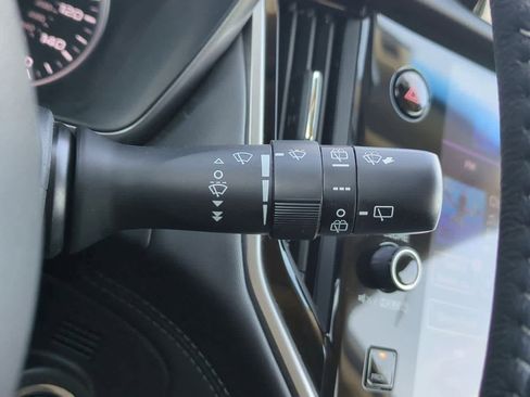 Used 2022 Subaru Outback Limited XT image 26