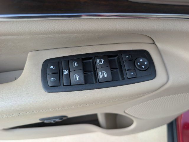 Used 2014 Jeep Grand Cherokee Limited w/ Luxury Group II AWD/4WD image 21