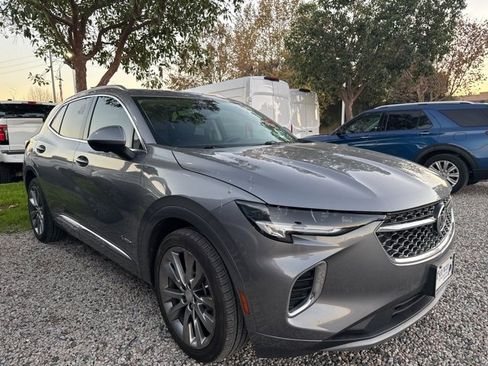 Used 2021 Buick Envision Avenir w/ Technology Package II image 4