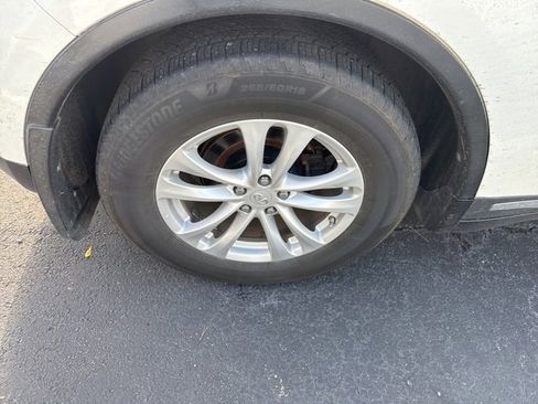 Used 2012 INFINITI FX35 AWD w/ Premium Pkg image 14