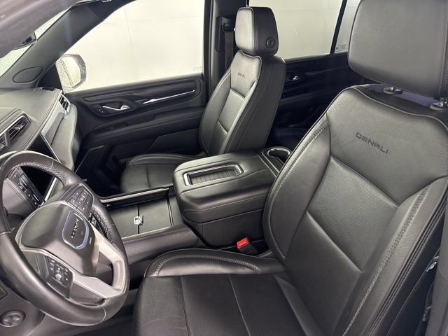 Used 2024 GMC Yukon Denali AWD/4WD image 27