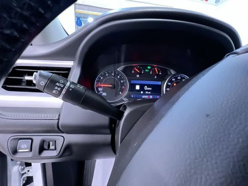 Used 2021 GMC Acadia SLT w/ Elevation Edition AWD/4WD image 18