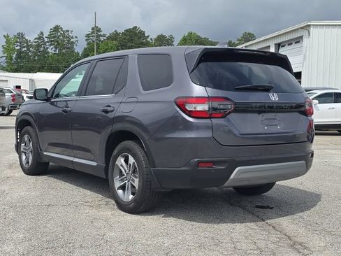 Used 2024 Honda Pilot EX-L image 3