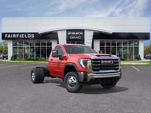 New 2026 GMC Sierra 3500 Pro w/ Convenience Package AWD/4WD image 1