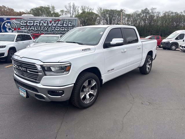 Used 2023 RAM 1500 Laramie AWD/4WD image 3