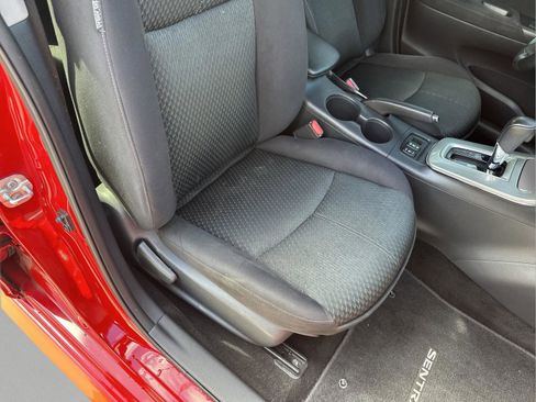 Used 2015 Nissan Sentra SR w/ Navigation Package image 20