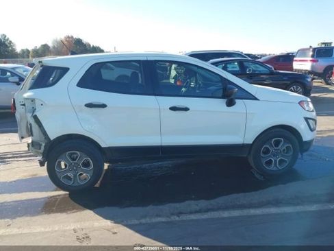 Used 2021 Ford EcoSport S FWD image 2