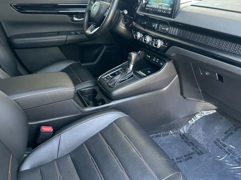 Used 2023 Honda CR-V Sport Touring image 17