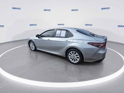 Used 2022 Toyota Camry LE image 6