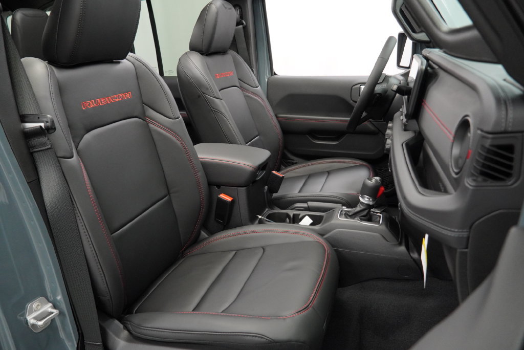 New 2026 Jeep Wrangler Unlimited Rubicon AWD/4WD image 34