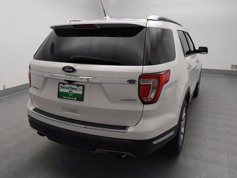 Used 2019 Ford Explorer Limited w/ Ford Safe & Smart Package FWD image 7