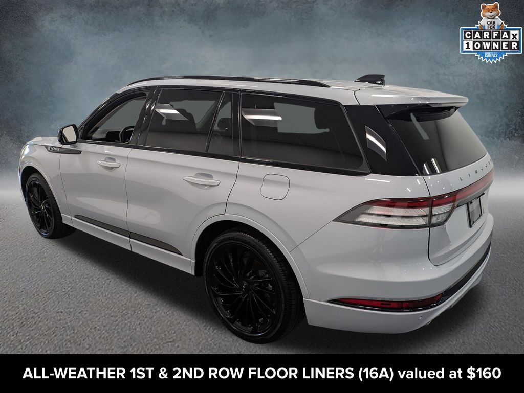 Used 2025 Lincoln Aviator Reserve w/ Equipment Group 201A AWD/4WD image 8