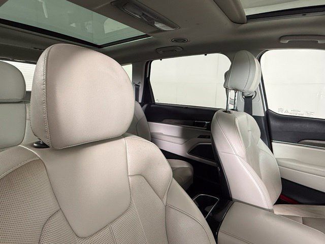 Used 2021 Kia Telluride SX FWD image 33