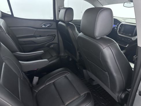 Used 2023 GMC Acadia SLT FWD image 36