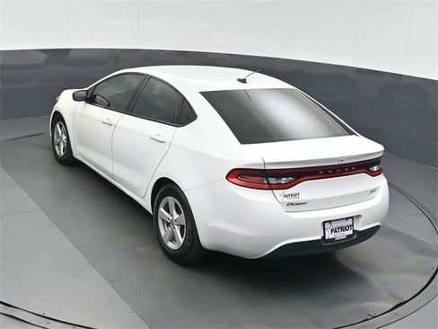 Used 2015 Dodge Dart SXT image 33